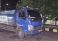 Truk tangki BBM ilegal terjaring Operasi Gabungan di perbatasan Kapuas - Tamiang Layang.